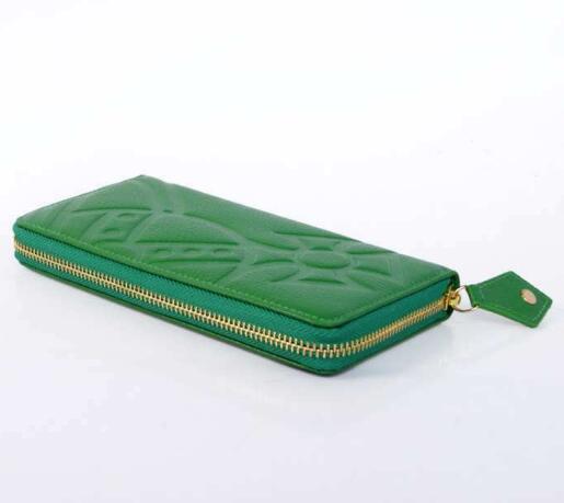 2017新作 ヴィヴィアン偽物 財布 VIVIENNE WESTWOOD 大人気 グリーン レザー ファスナー長財布 ジップロングウォレット グリーン