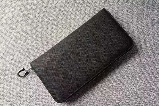 人気セール定番FERRAGAMO フェラガモ 偽物 66A070 686027 メンズ ラウンドファスナー 多機能 長財布 プレゼント