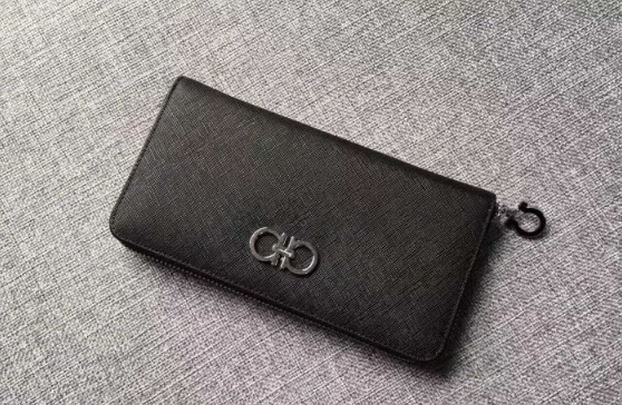 人気セール定番FERRAGAMO フェラガモ 偽物 66A070 686027 メンズ ラウンドファスナー 多機能 長財布 プレゼント