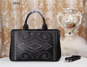 2014 大人のおしゃれに PRADA プラダ 柔軟 手持ち&ショルダー掛け 2642