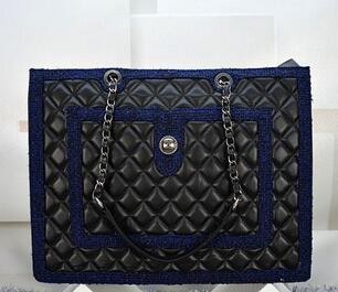 貴重品　シャネル　大容量のあるショルダーバッグ　ココマーク　 レディース　注目　ブラック2016.