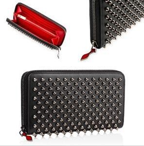 抜群の手触り 16新色 クリスチャン ルブタン Christian Louboutin ブラック 長財布 16 Hx16cl 激安ブランドコピー通販専門店 ブランドコピー