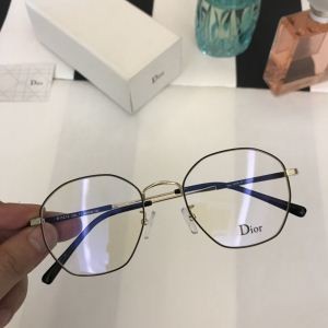 http://hxqiu.com/images/goods/20180521/a831857450f5e7d4.jpg