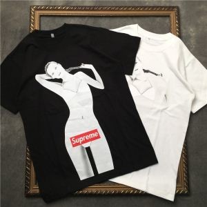 注目度UP！ SUPREME シュプリーム 希少お得！ 男女兼用  半袖Tシャツ 2色可选 トレンド感溢れる