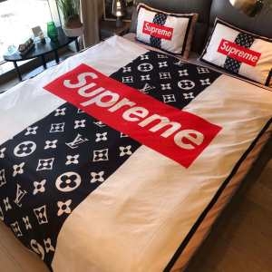 2019秋冬の最旬コーデ術 シュプリーム SUPREME 寝具4点セット流行り廃りのないデザイン